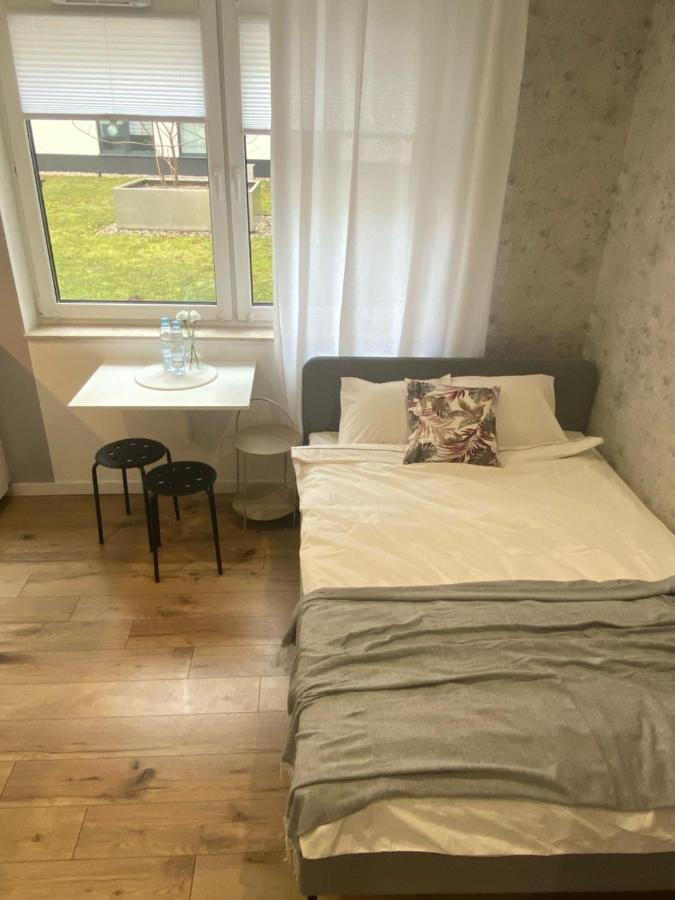 Enes Apartments Legnicka Street A Breslavia Esterno foto